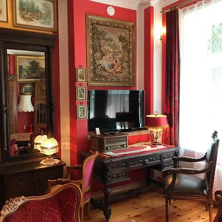 Dwor Barocco مزرعة للإقامة