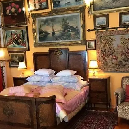 Farm stay Dwor Barocco *