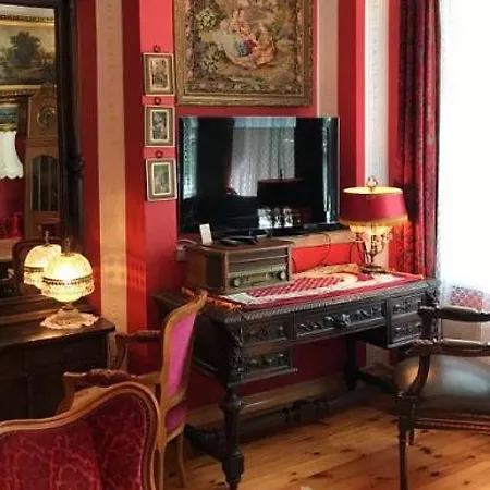 مزرعة للإقامة Dwor Barocco *